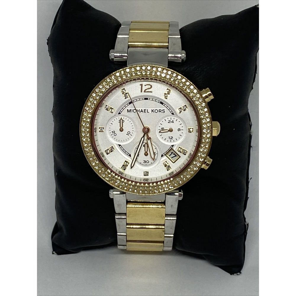 Michael Kors Parker MK5626 Womens Stainless Steel Analog Silver Dial Watch MP850